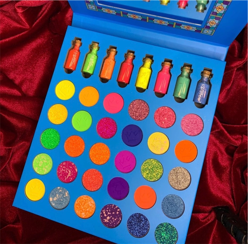 Bella forever eyeshadow palette king